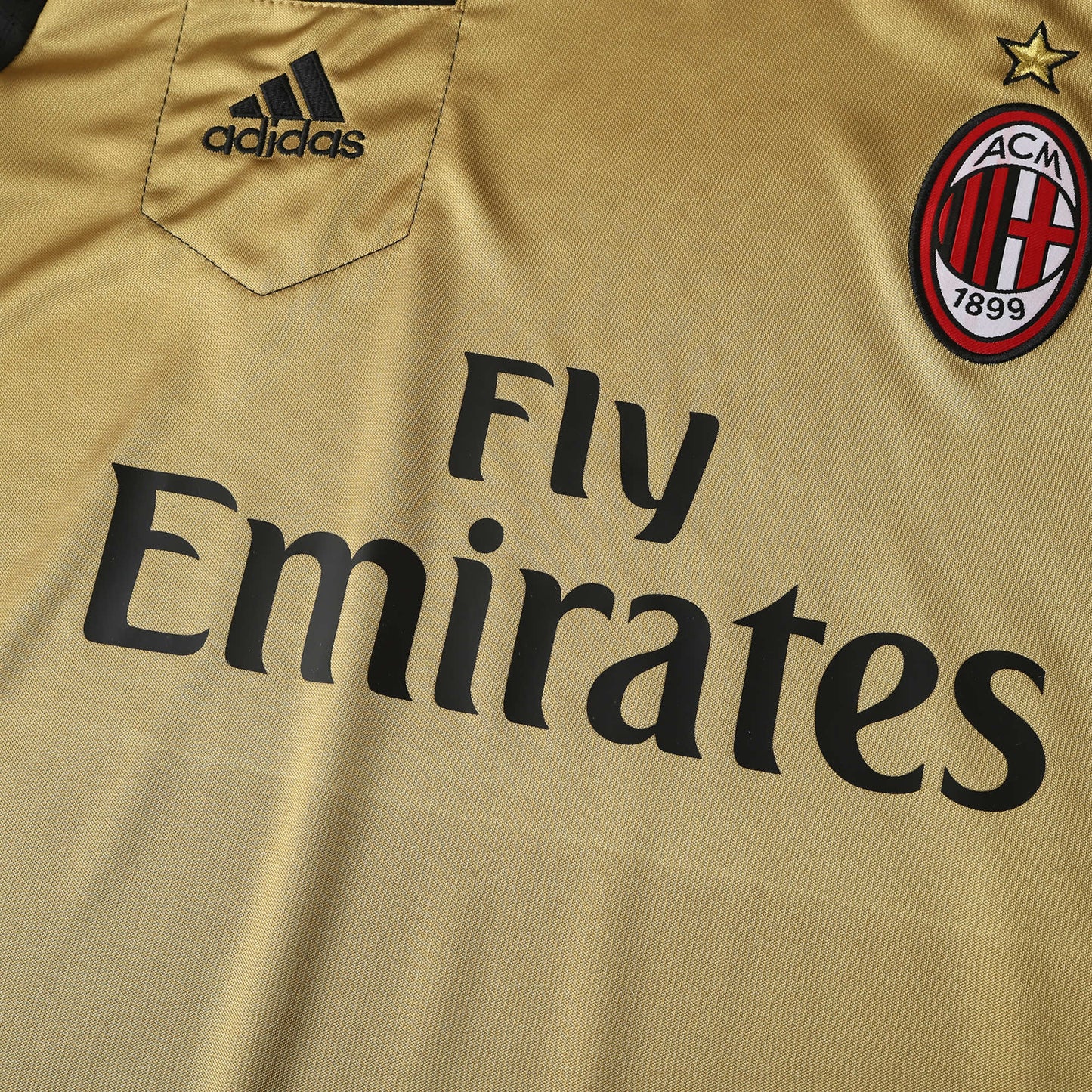 13/14 season A.C. Milan Third Retro Fan version