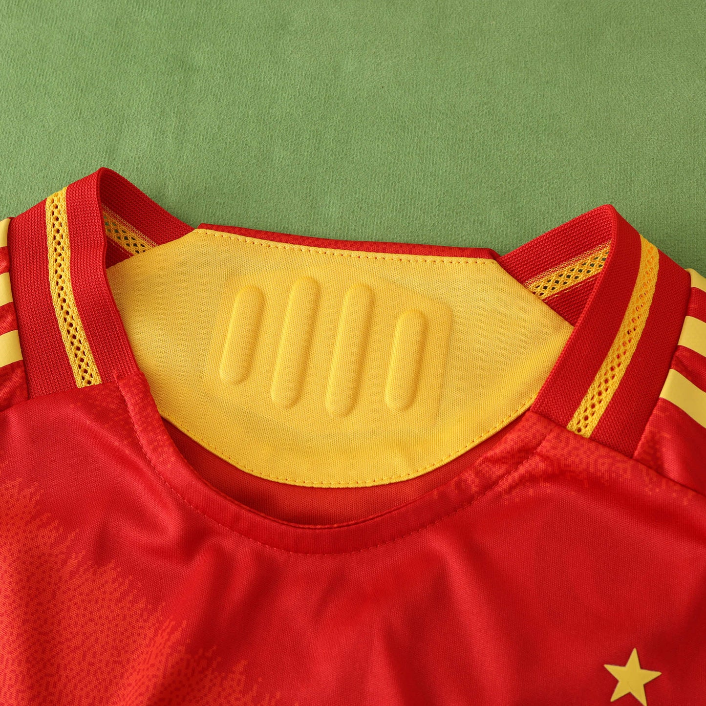 24/25 UEFA Spain home Player version